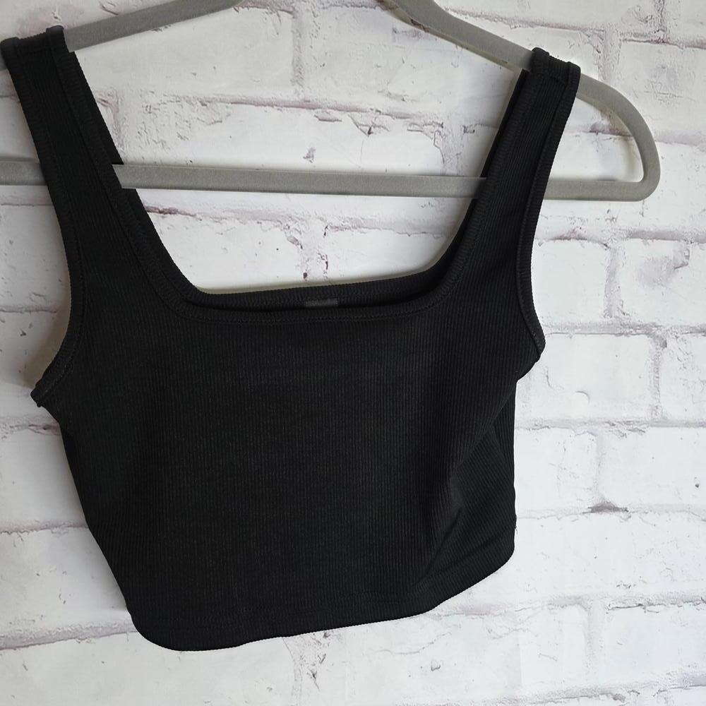 Black Halter Crop